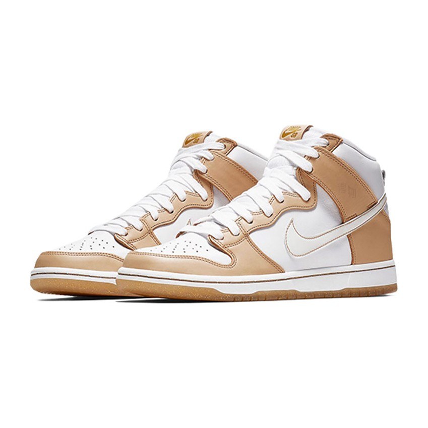 Premier x Nike Dunk SB