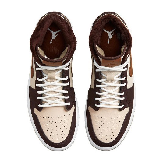 Jordan Air Jordan 1 Mid SE "Cream Dark Chocolate"
