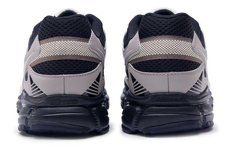 Mizuno Speed 2K Black Grey