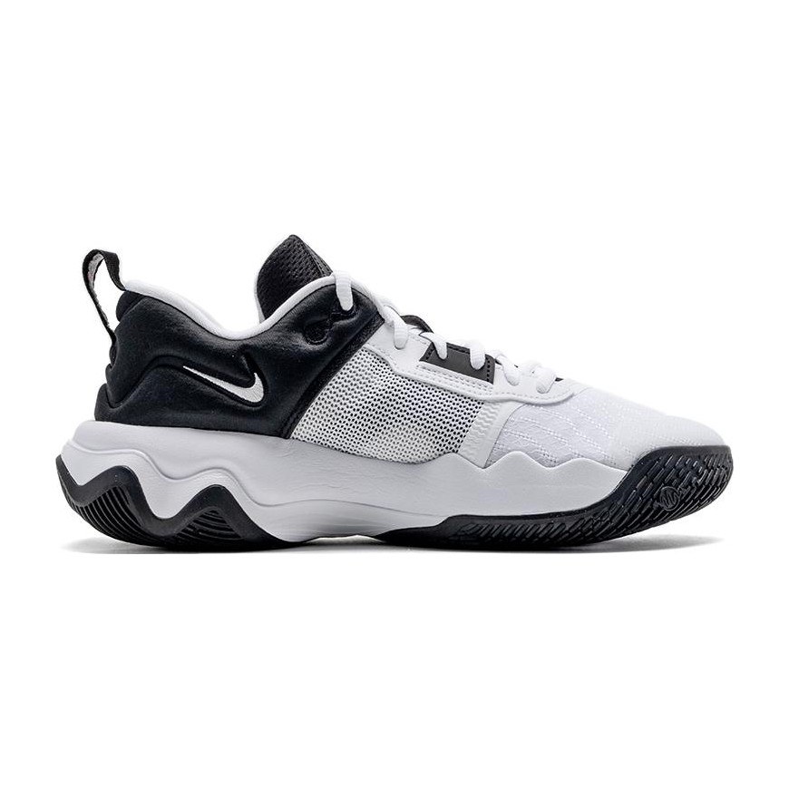 Nike Giannis Immortality 3