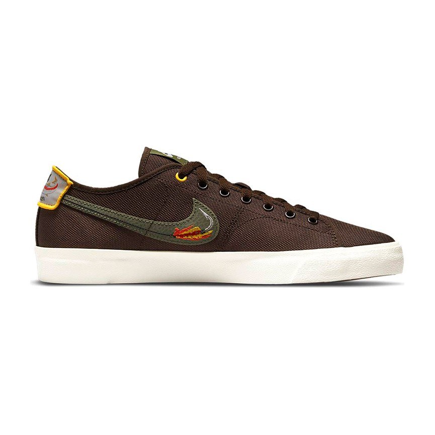Nike Blazer Low SB