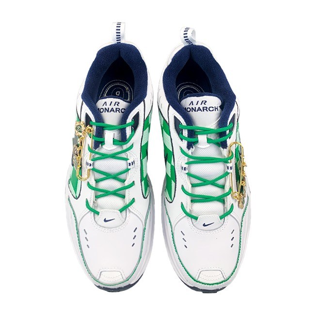 Nike Air Monarch 4