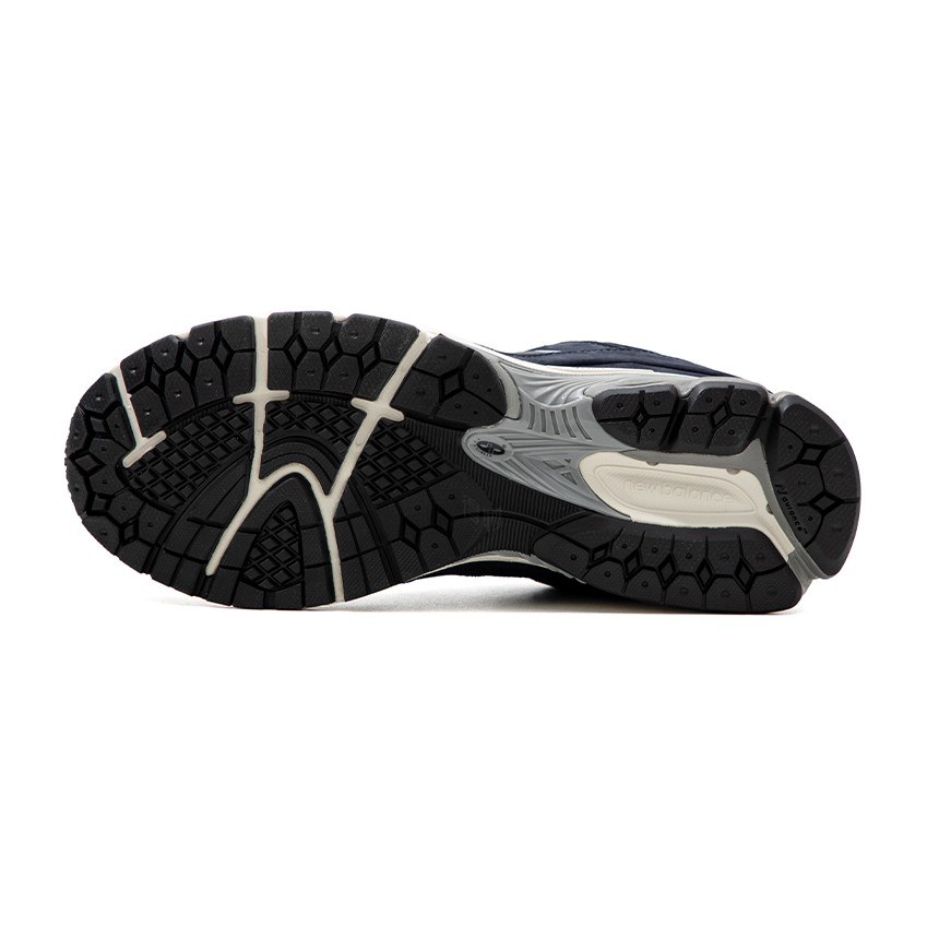 New Balance 2002R Deep Navy