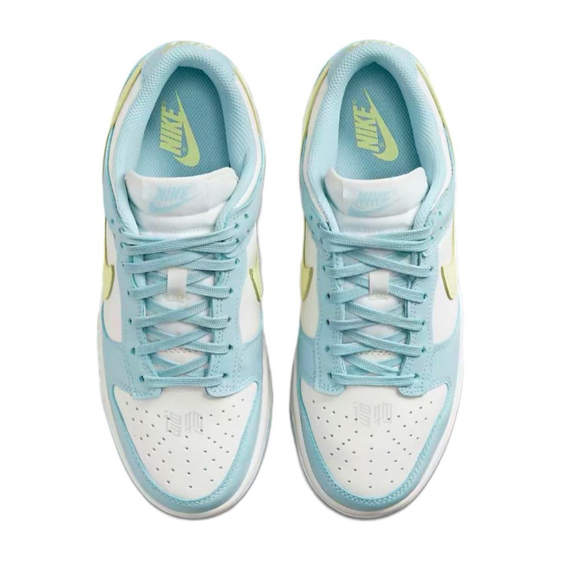 Nike Dunk Low "Ocean Bliss"