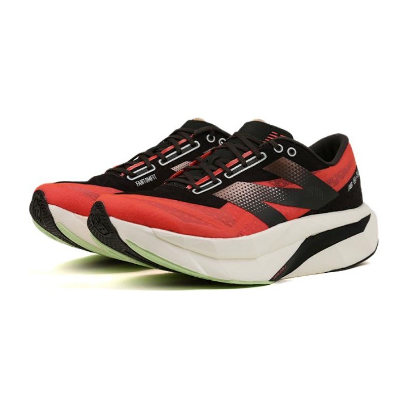 New Balance Elite v4