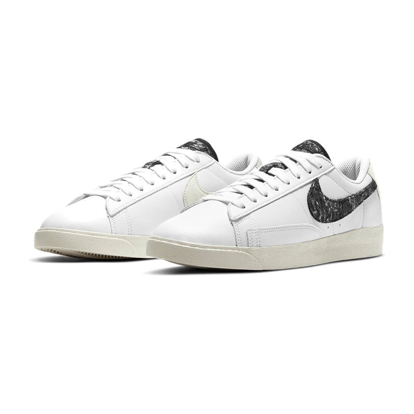 Nike Blazer Low SE White Black