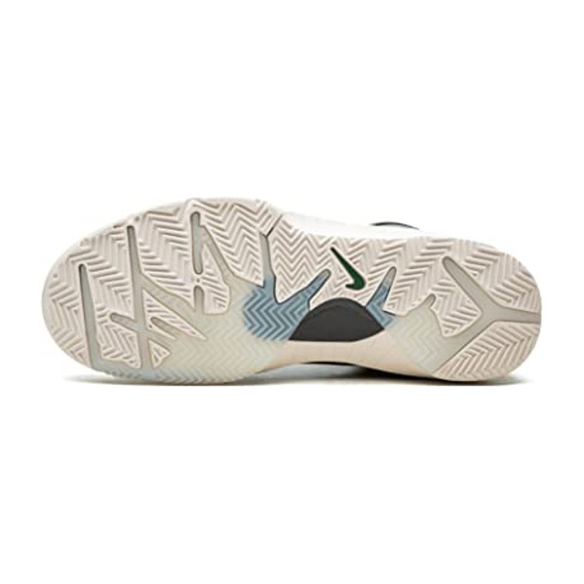 UNDEFEATED x Nike Zoom Kobe 4 Protro Dark Green Bucks