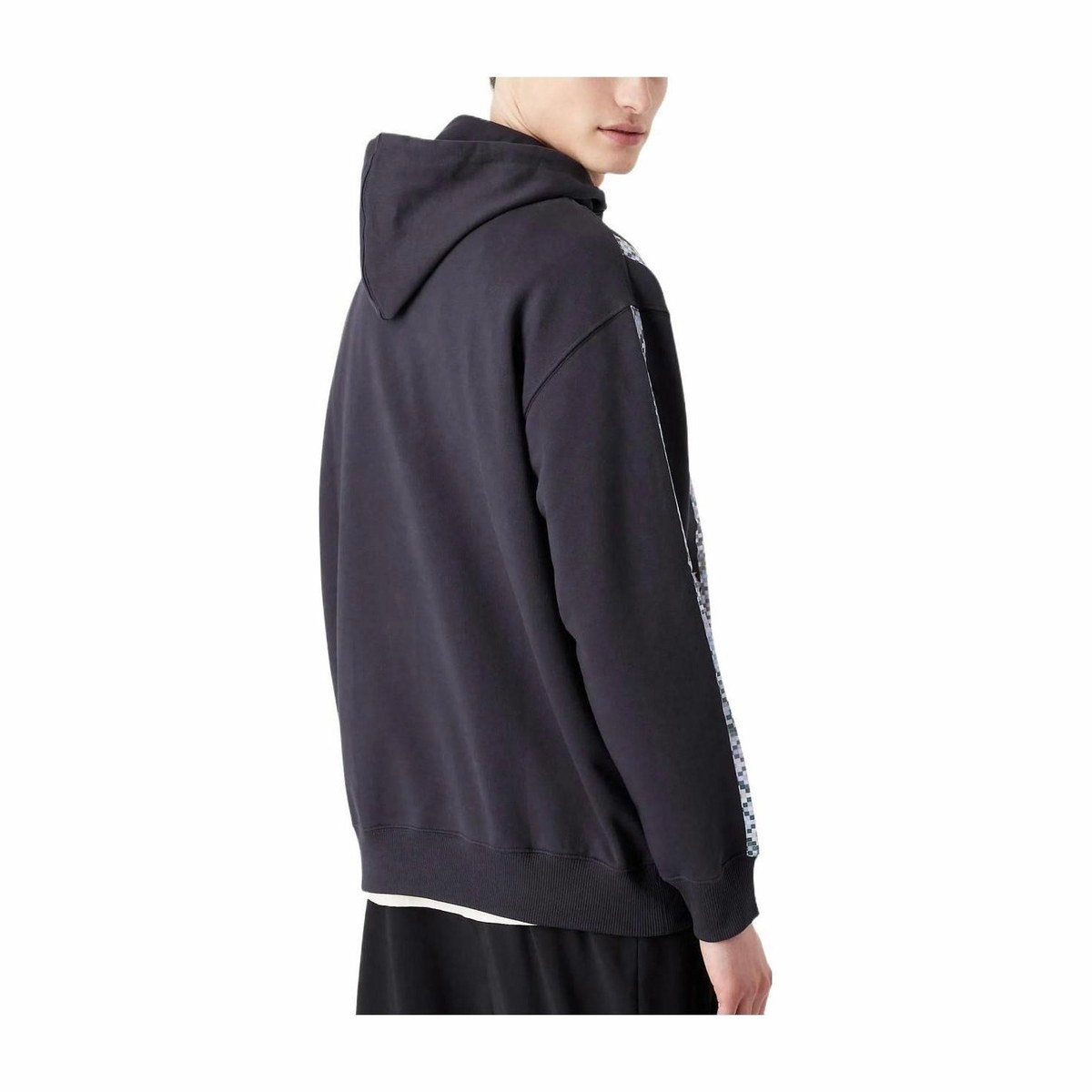 EMPORIO ARMANI FW22