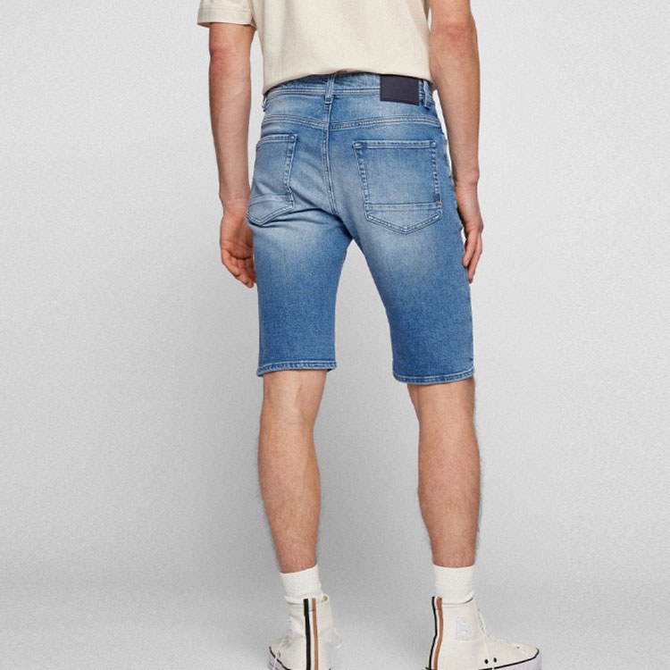 HUGO BOSS SS22