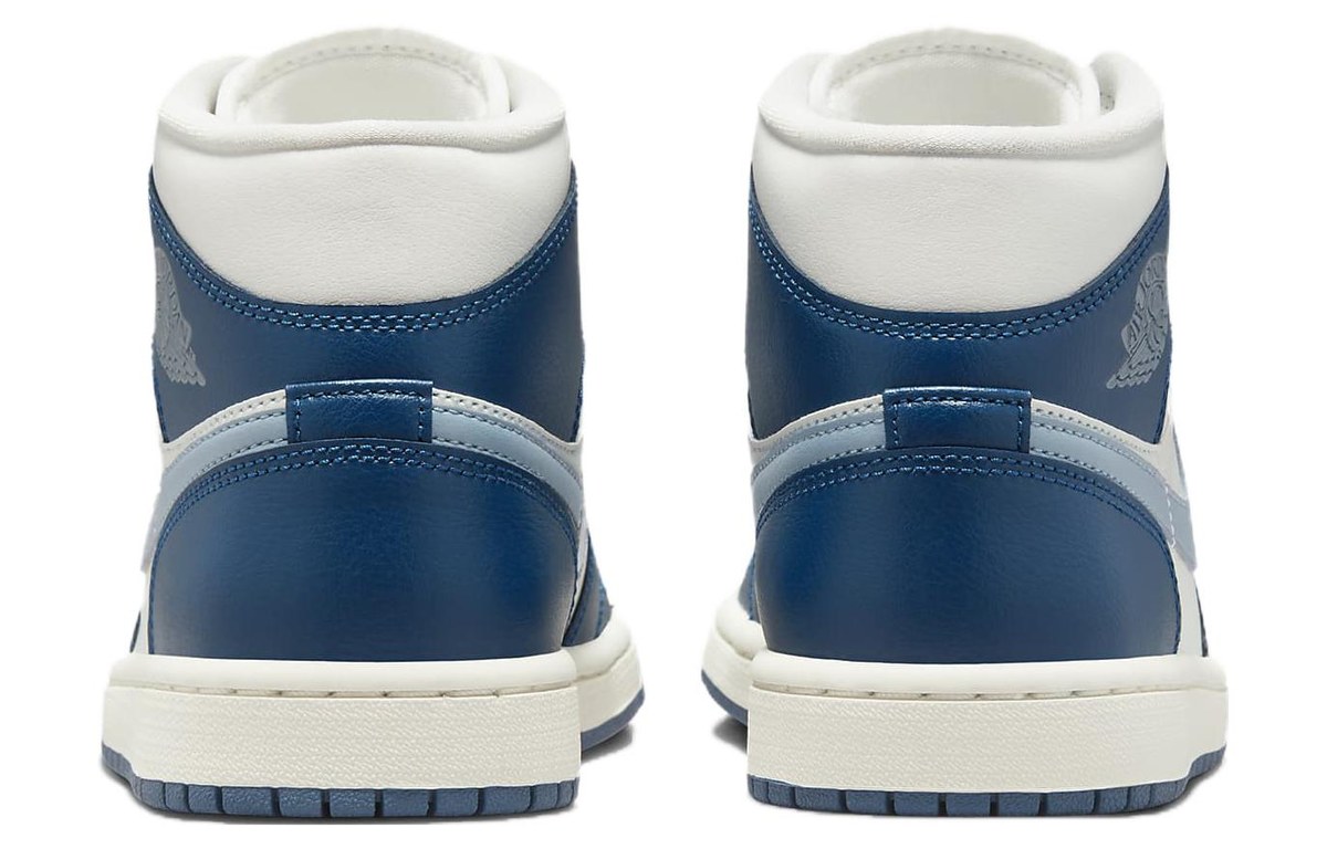 Jordan Air Jordan 1 Mid "Sky J French Blue"