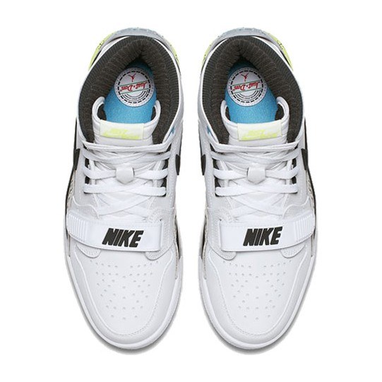 Jordan Legacy 312 Command Force