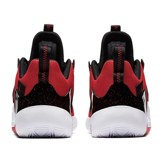 Jordan Zoom Zero Gravity White Black Red