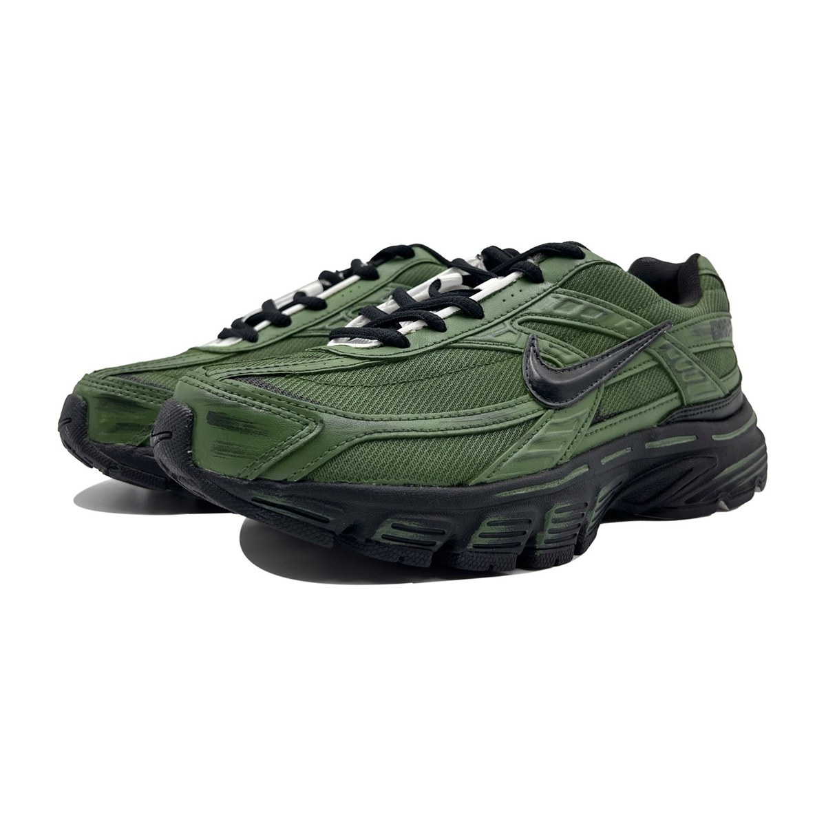 Nike Initiator