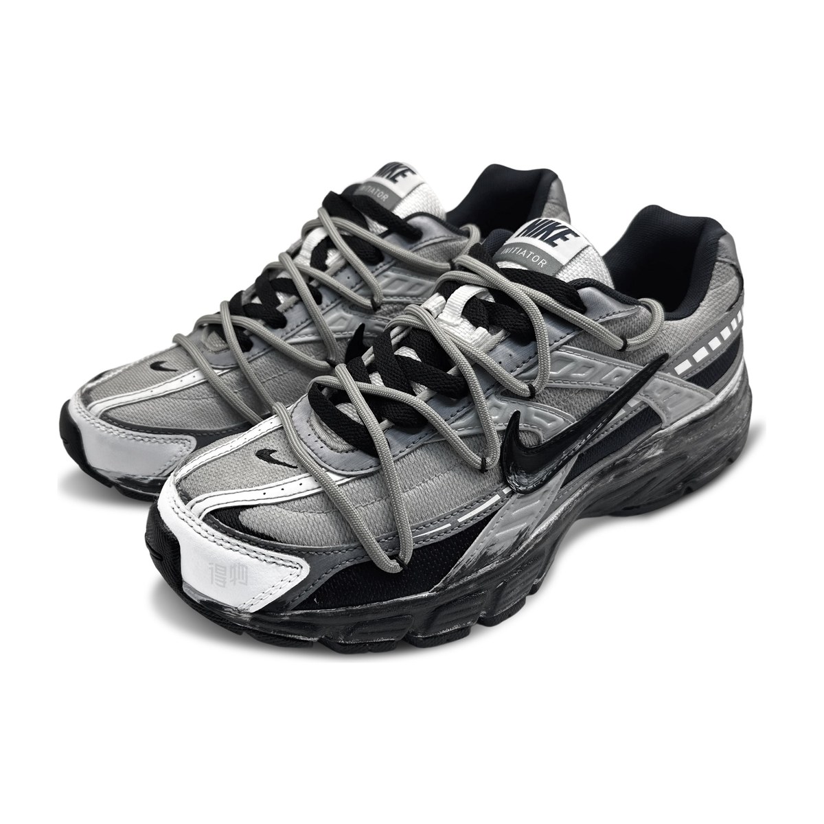 Nike Initiator Grey