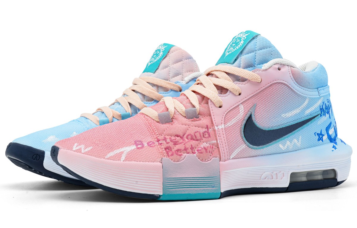 Nike Witness 8 Island Diary Gradient Graffiti