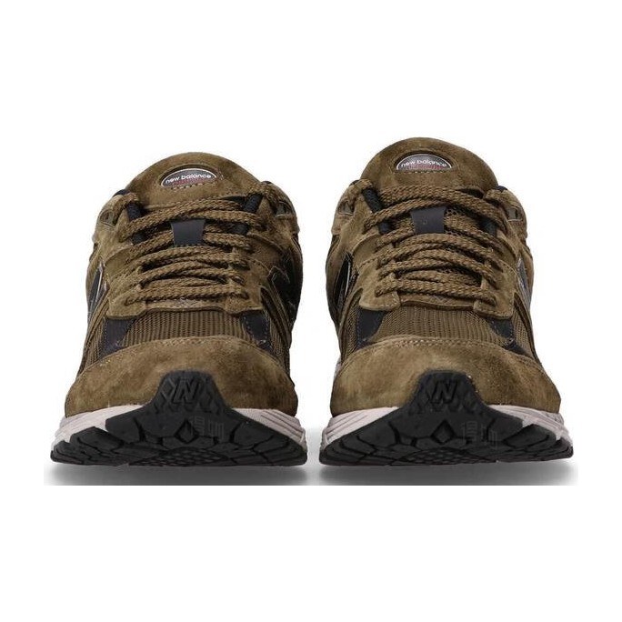 New Balance 2002R Brown