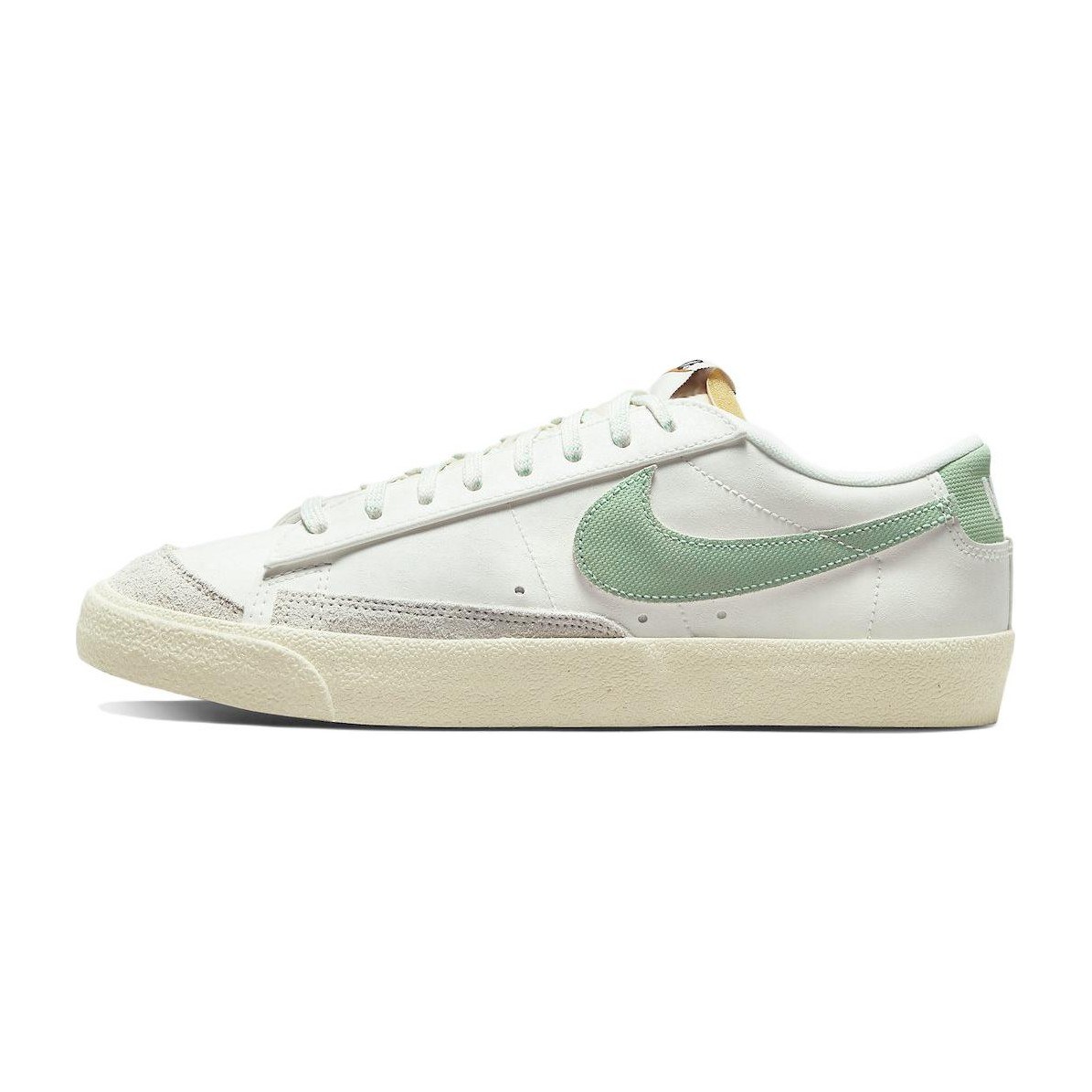 Nike Blazer Low '77 PRM "Certified Fresh"