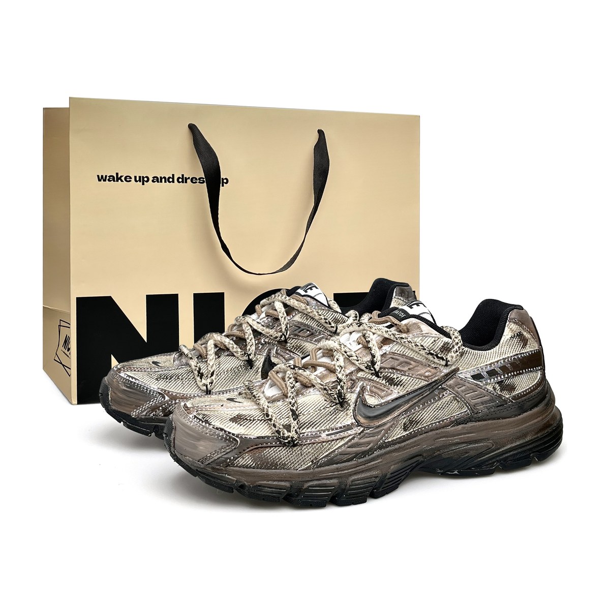 Nike Initiator