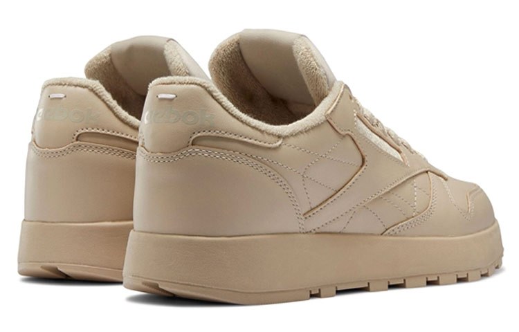 Maison Margiela x Reebok Classic Leather Tabi Brown