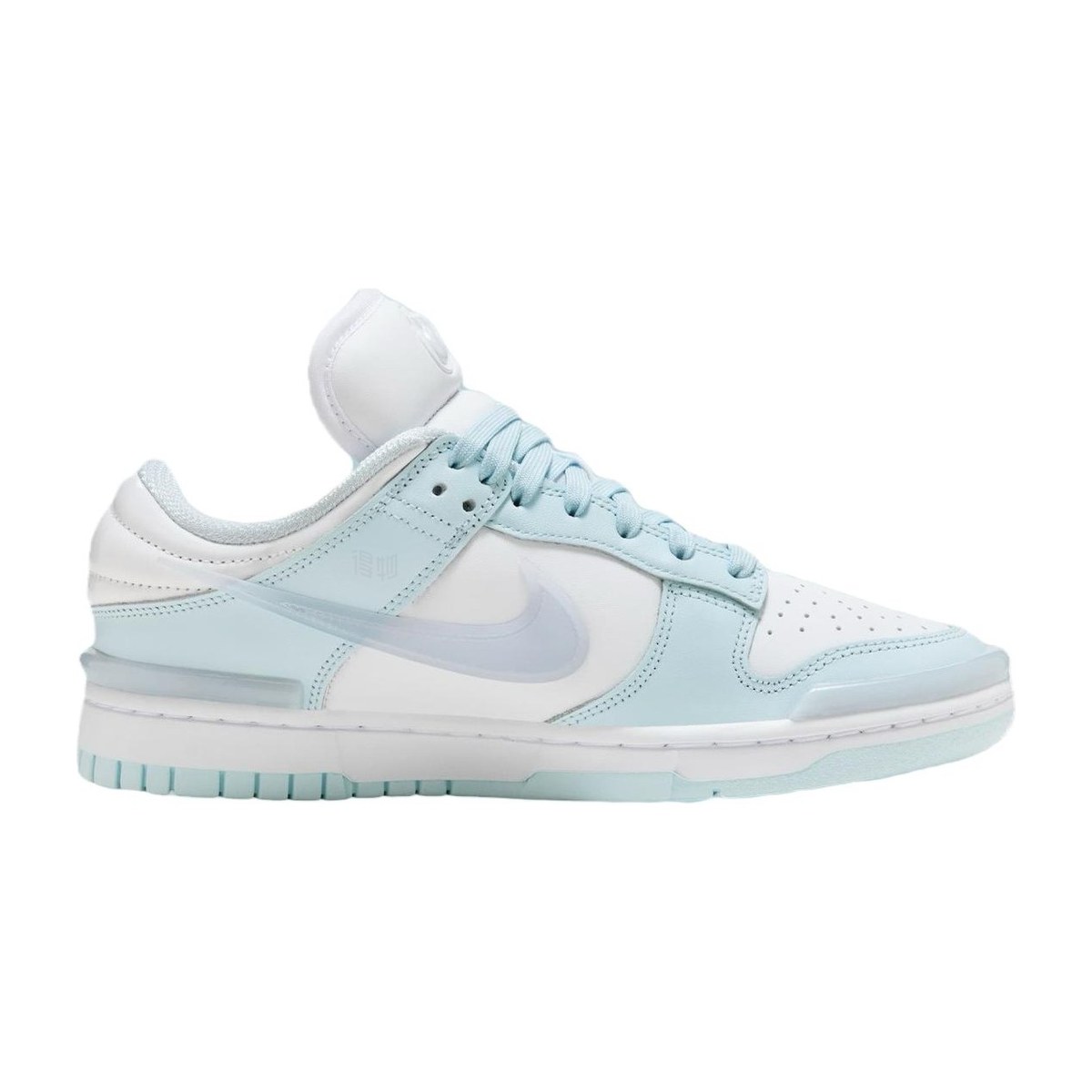Nike Dunk Low Twist "Glacier Blue"