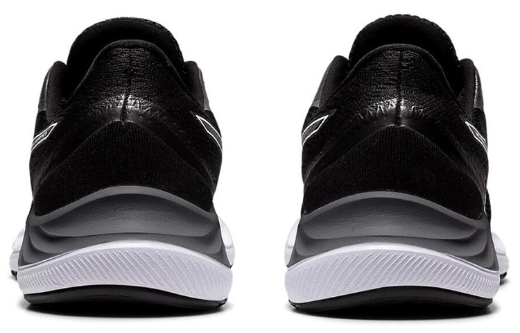 Asics Gel-Excite 8 Black White