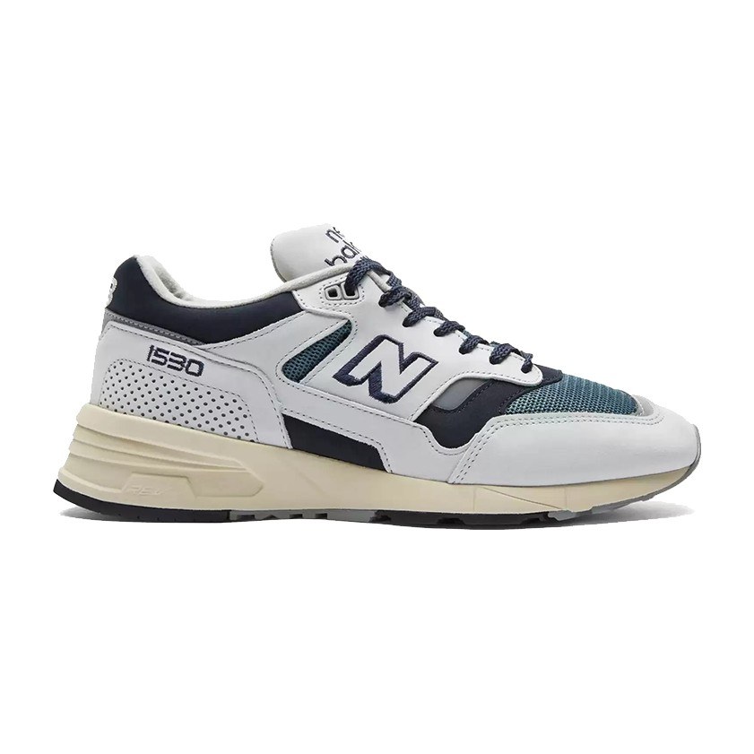New Balance 1530 Grey