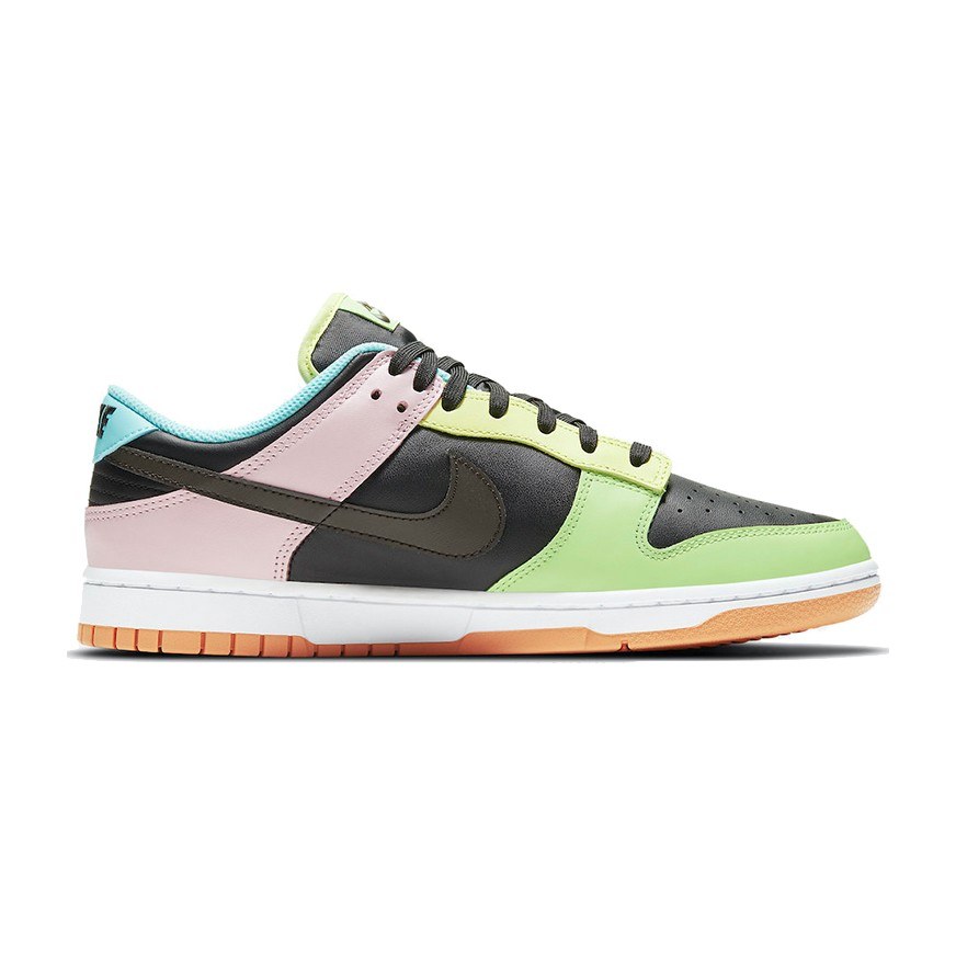 Nike Dunk Low SE "Free 99"