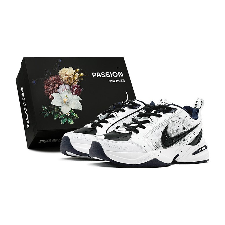 Nike Air Monarch 4