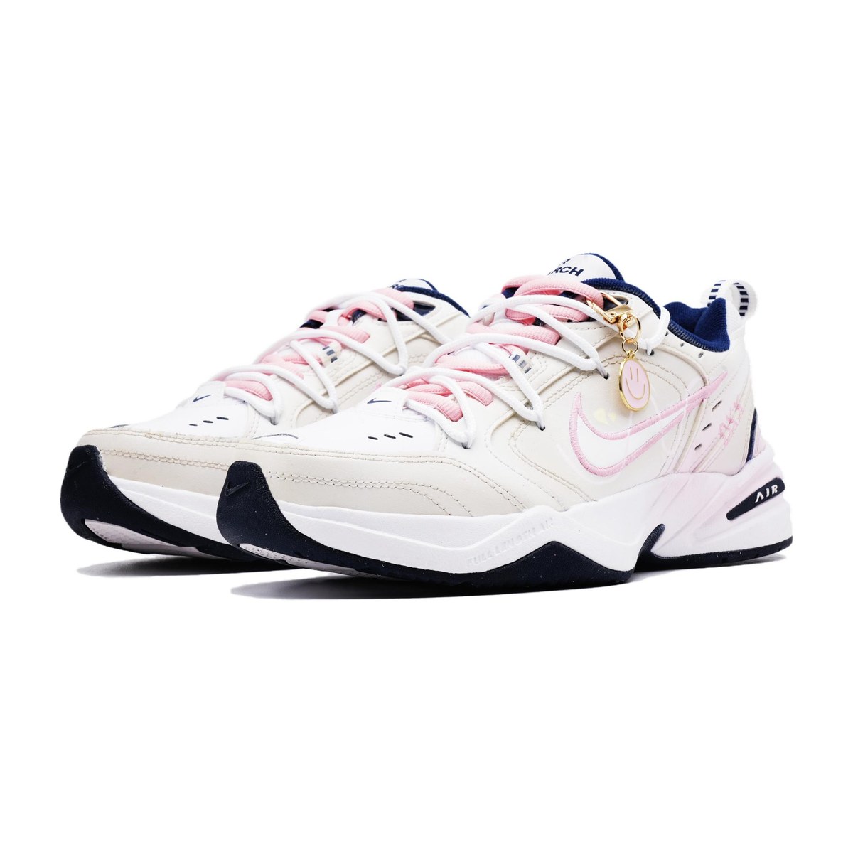 Nike Air Monarch 4