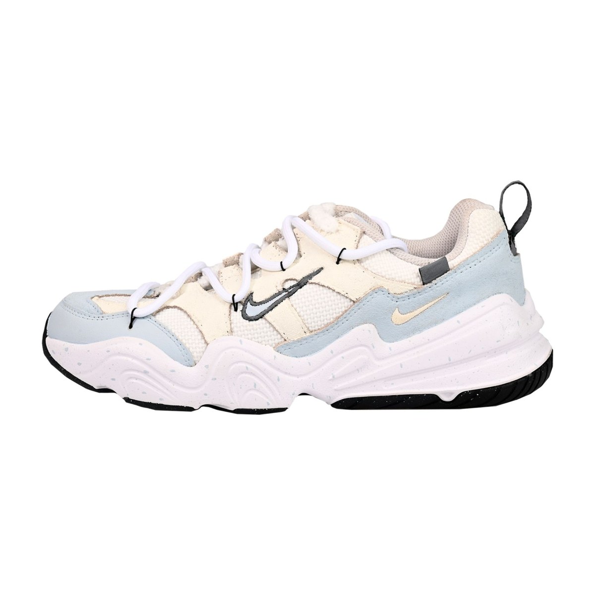 Nike Tech Hera