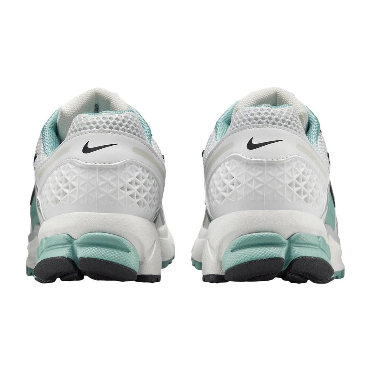 Nike Zoom Vomero 5 White Grey