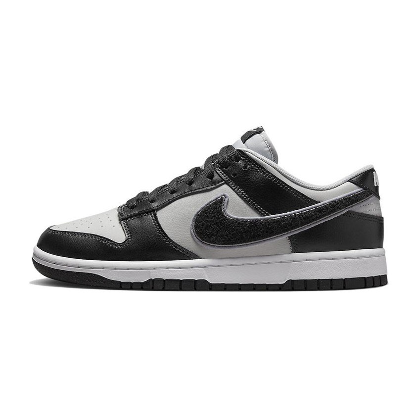 Nike Dunk Low Retro "Chenille Swoosh"