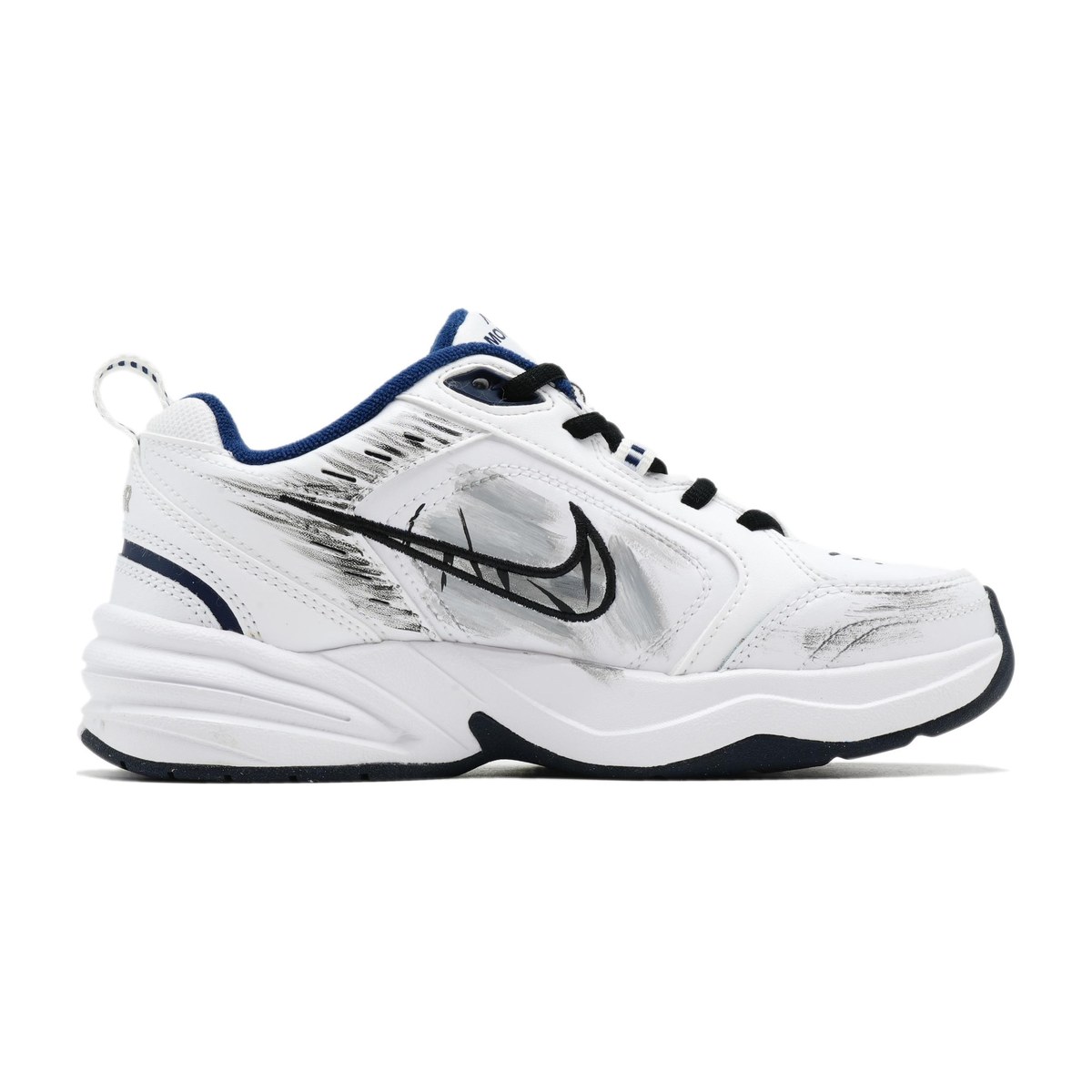 Nike Air Monarch 4