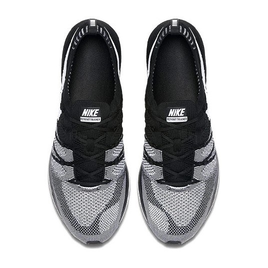 Nike Flyknit Trainer Oreo