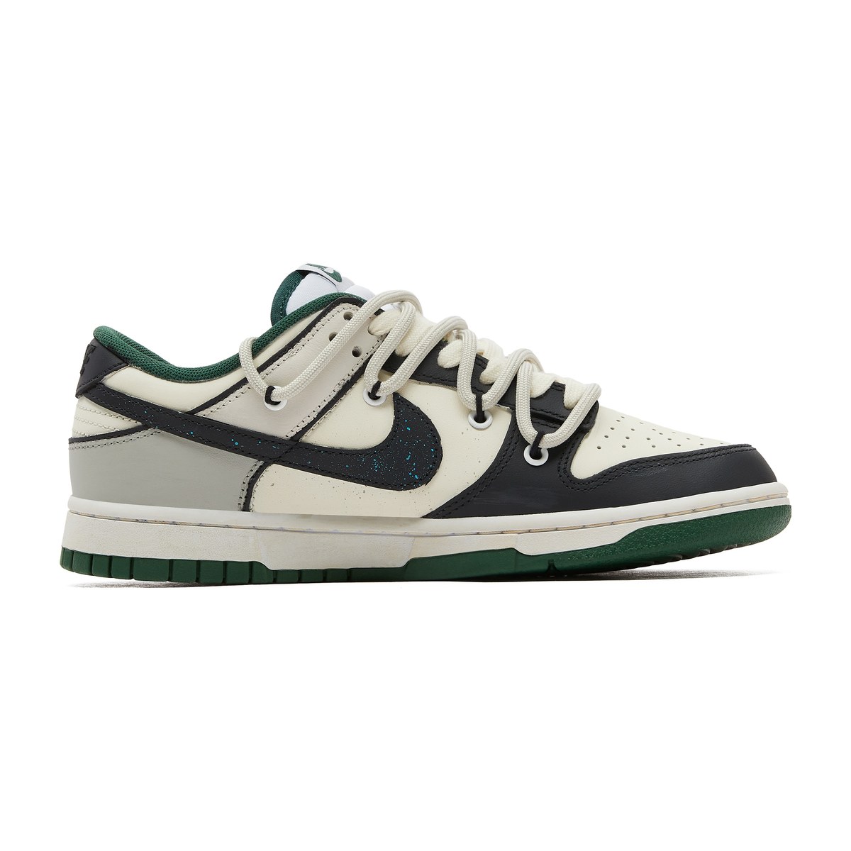Nike Dunk Low Retro "Varsity Green"