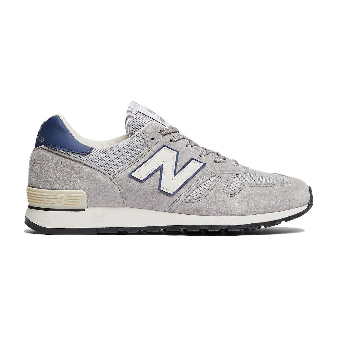 New Balance 670 Grey