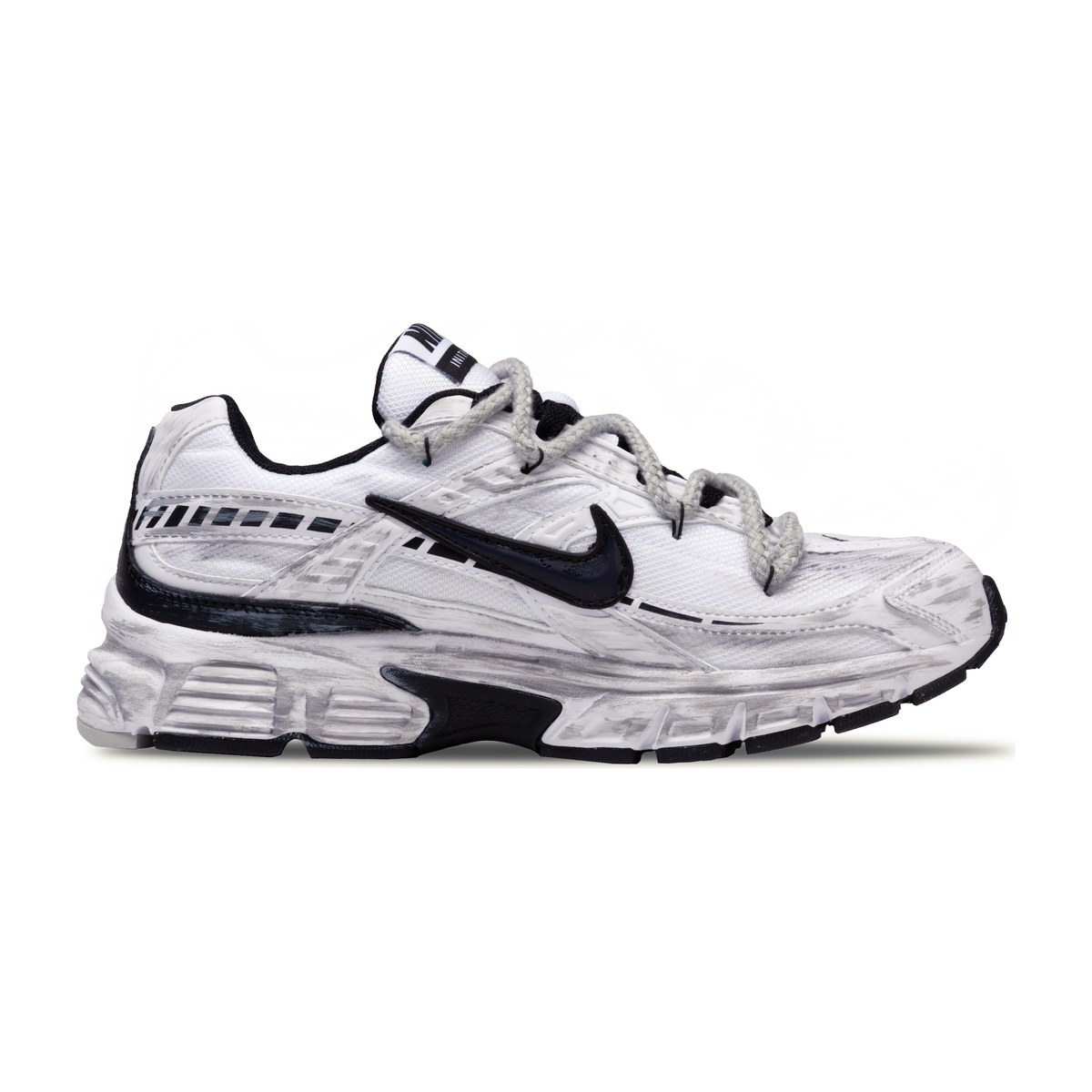 Nike Initiator
