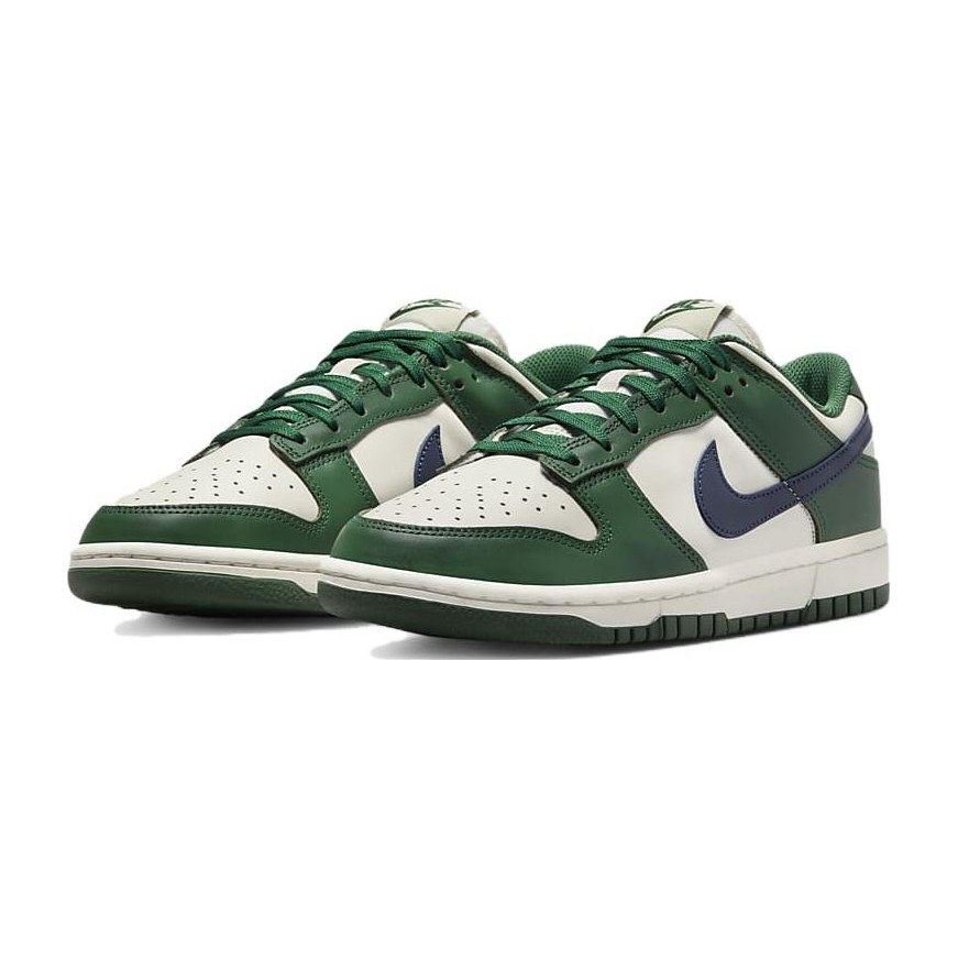 Nike Dunk Low "Gorge Green"