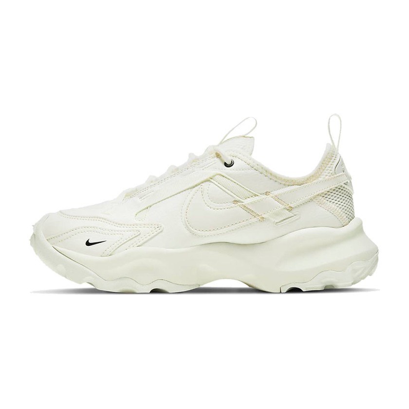 Nike TC 7900