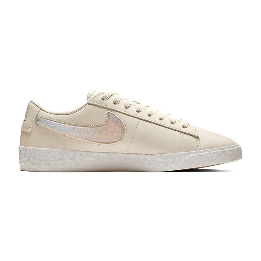 Nike Blazer Low LX Pale Pink White