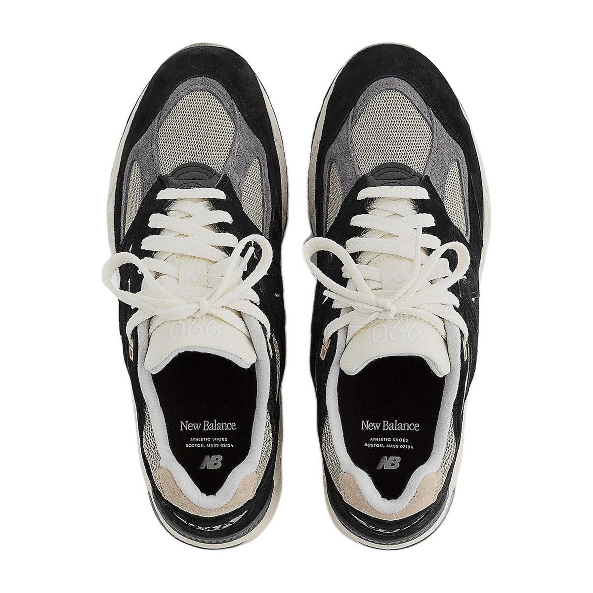 New Balance 990 V2 Black