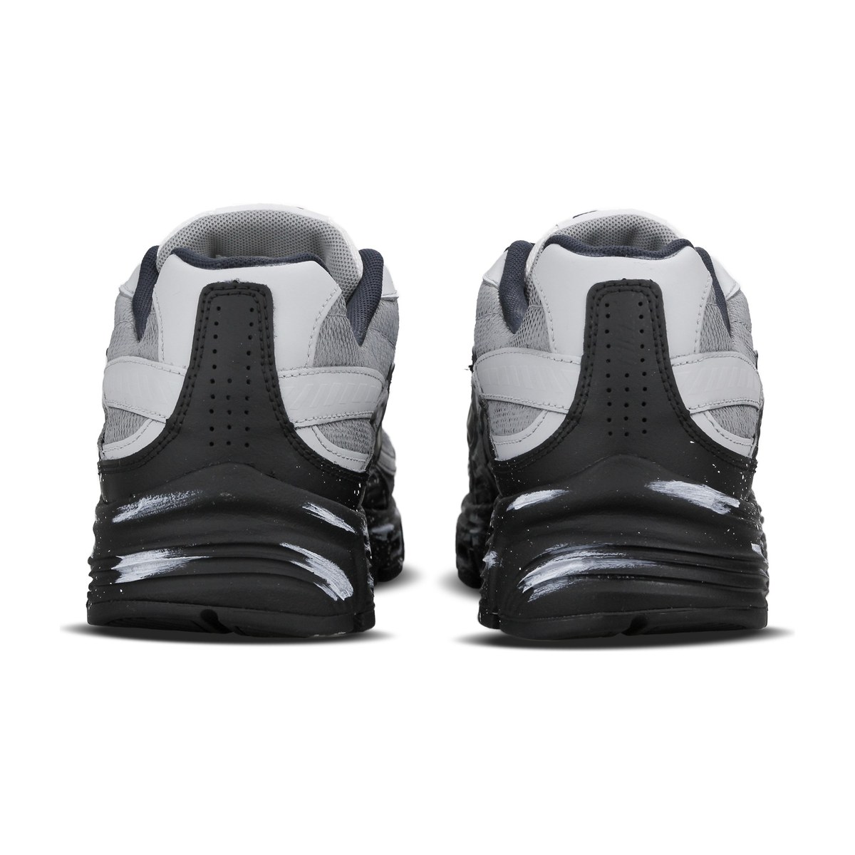 Nike Initiator