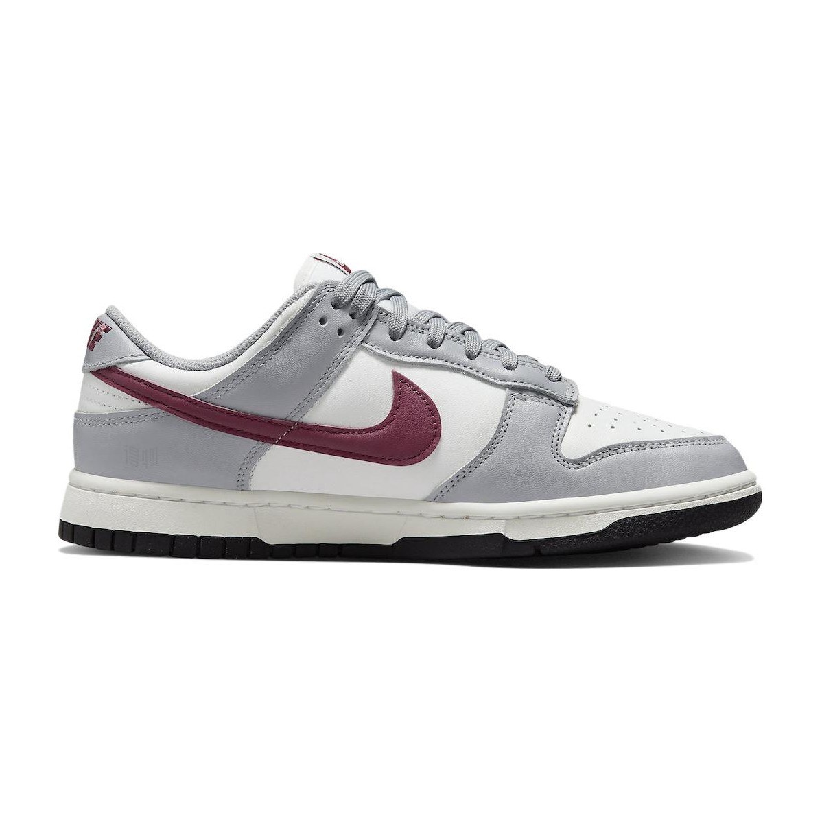Nike Dunk Low "Grey/White"