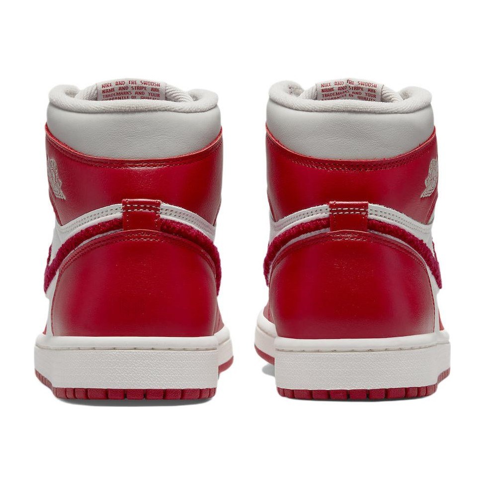 Jordan Air Jordan 1 Retro High OG "Newstalgia Chenille"