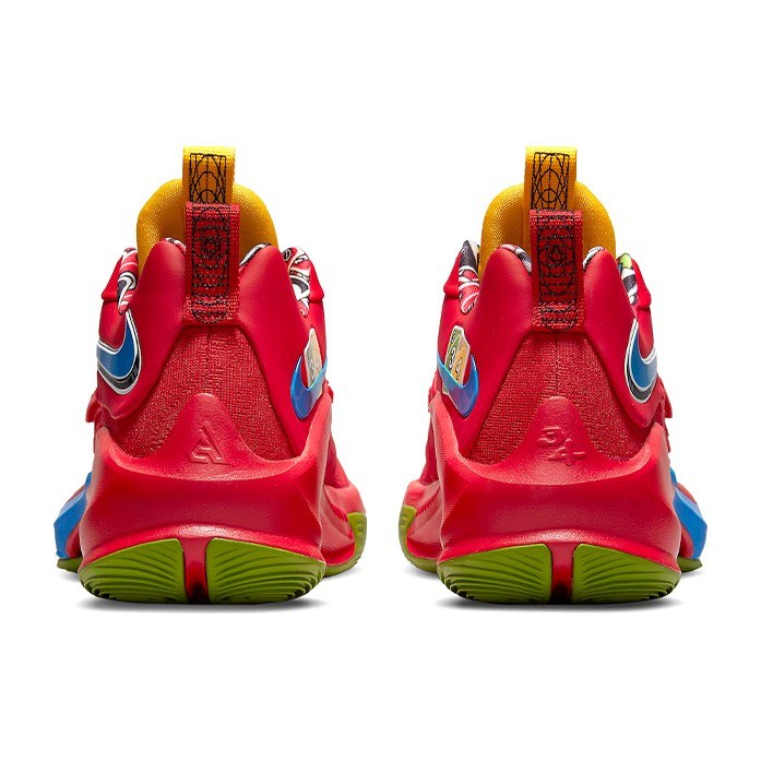 UNO x Nike Zoom Freak 3