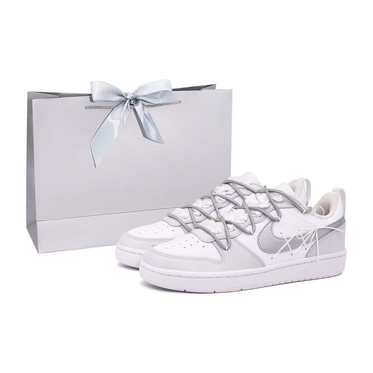 Nike Court Borough Low GS White Silver