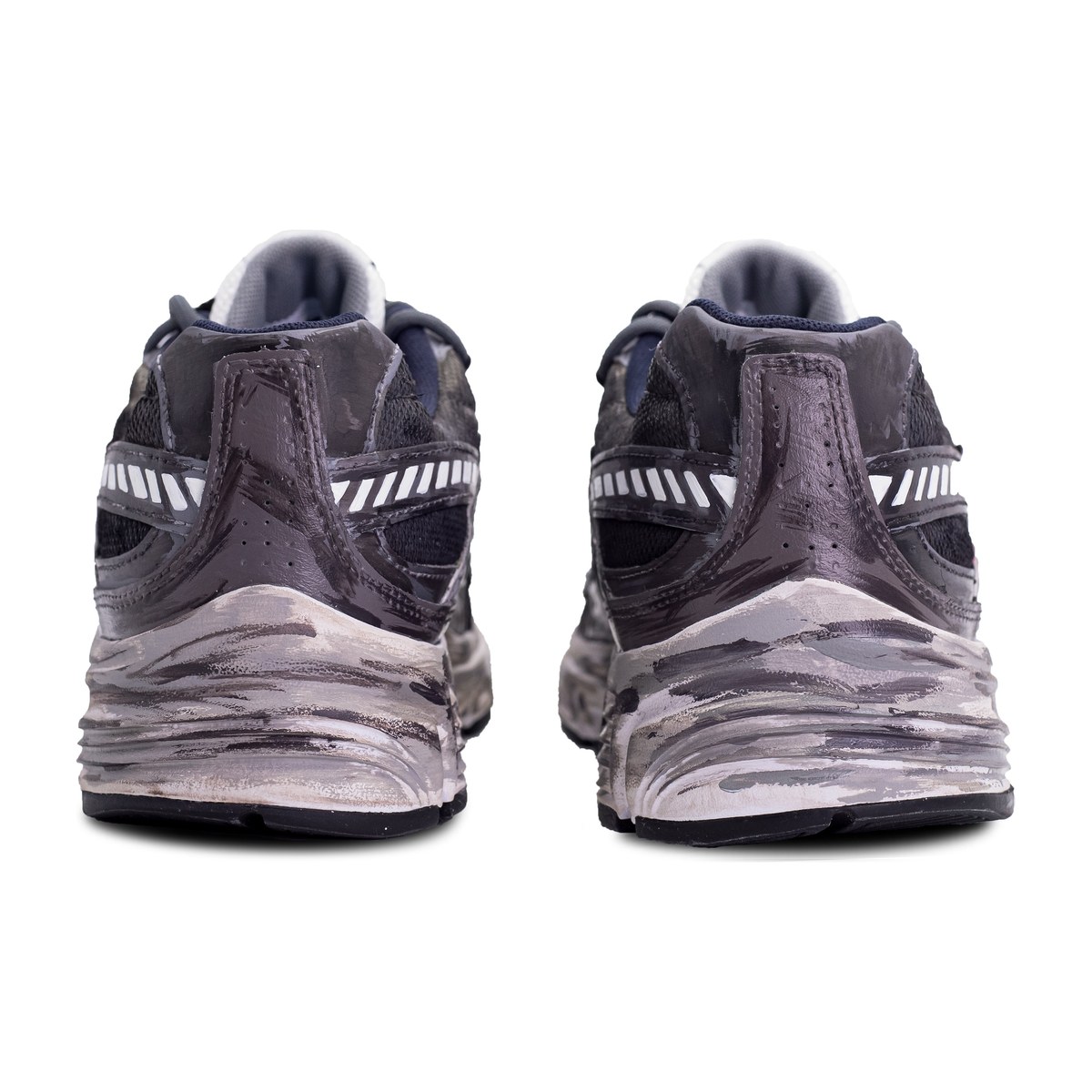 Nike Initiator