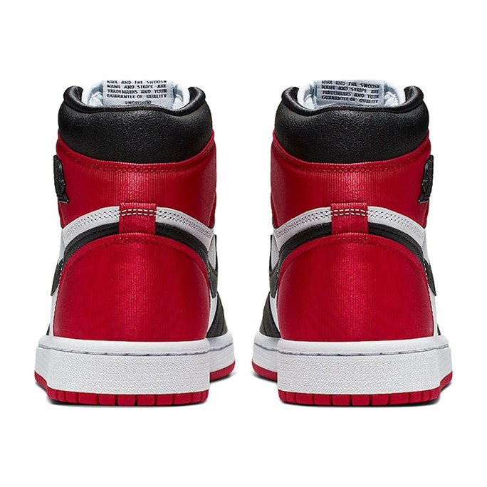 Jordan Air Jordan 1 Retro High Satin Black Toe