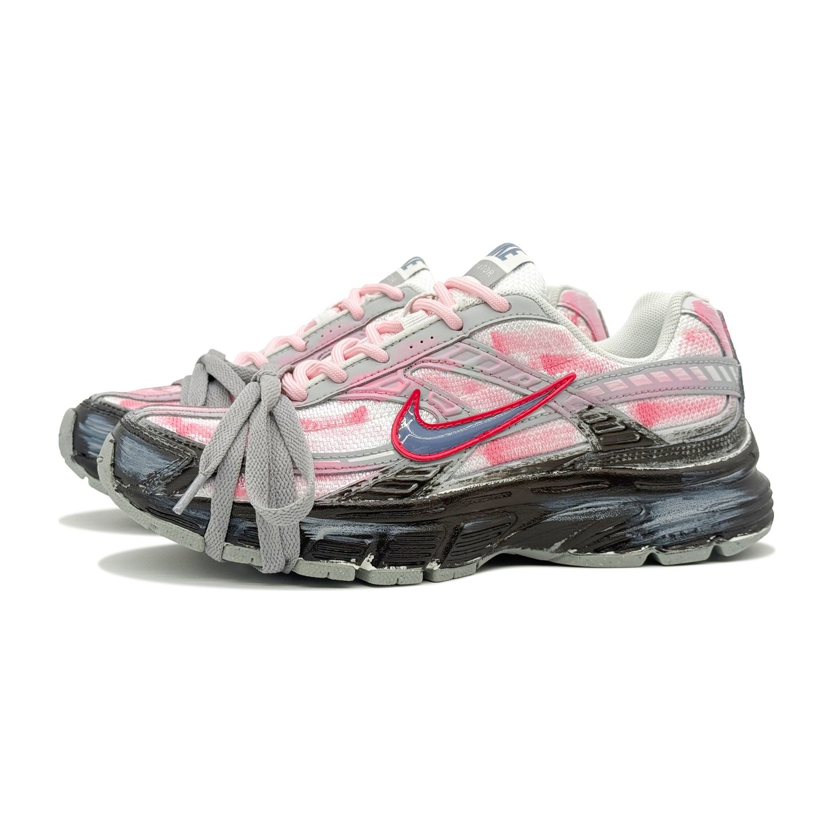Nike Initiator