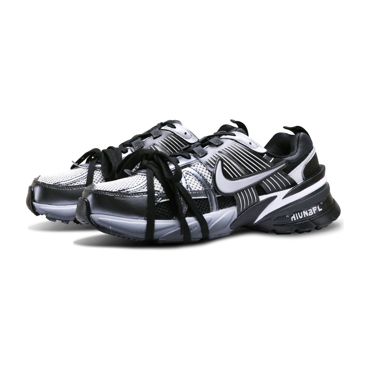 Nike V2K Run